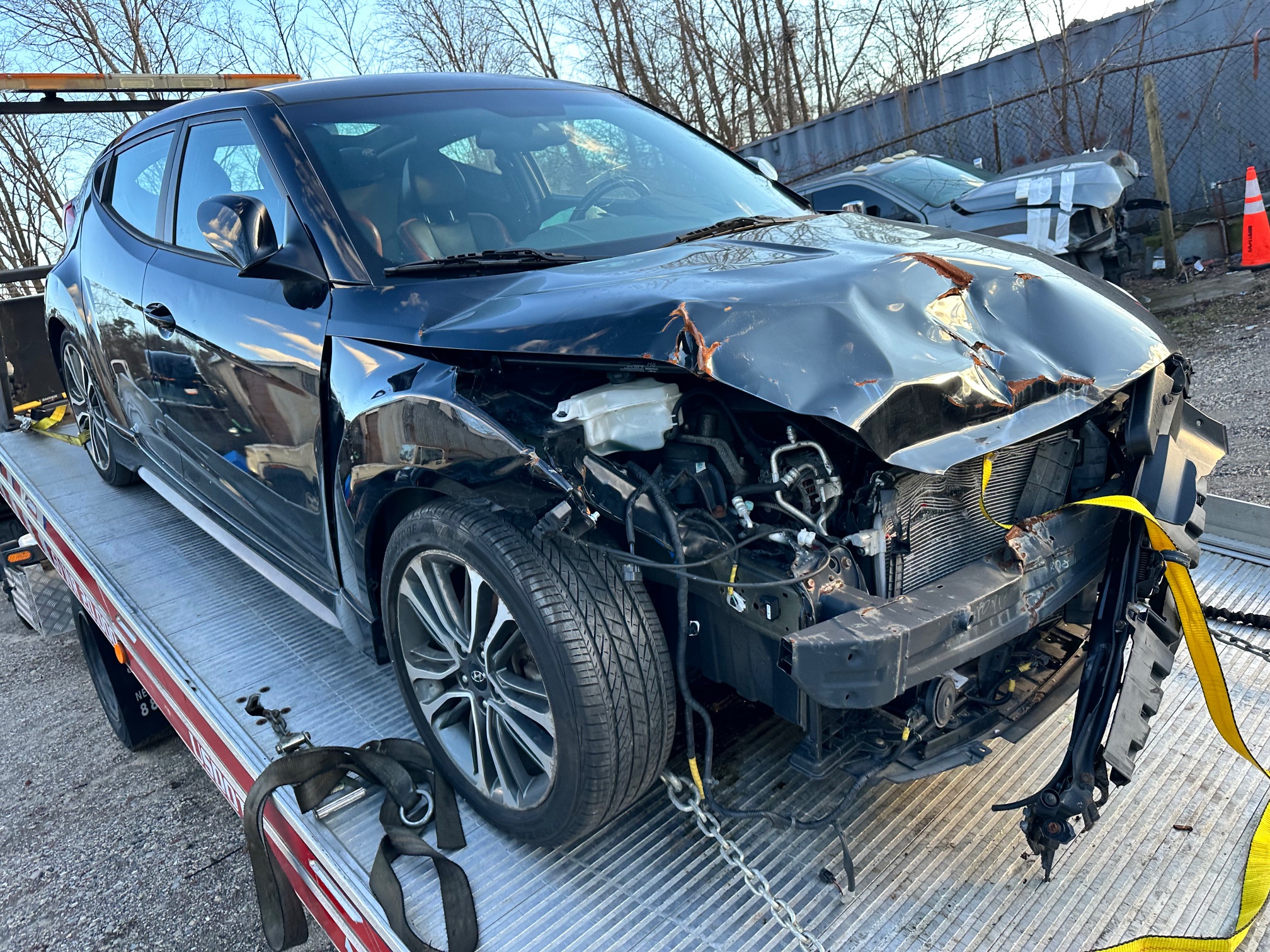 JUNK CAR REMOVAL SERVICING QUEENS AND LONG ISLAND NY WE PICK UP WITHIN 24HRS